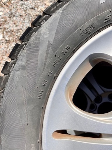 【PIRELLI】ICE ASIMMETRICO 195/65R15 91Q 2018年製
