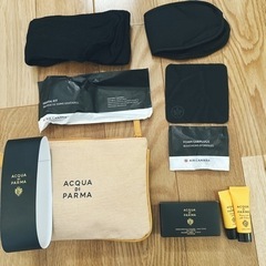 【お譲り完了】エアカナダ　ビジネスクラス　アメニティ　ACQUA Di PARMAの画像