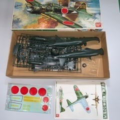 昭和レトロ　プラモデル　バンダイ　1/24　日本海軍 零式艦上戦闘機 52型丙　BANDAIの画像