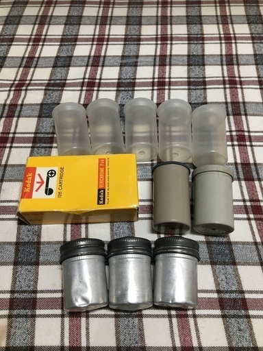 フィルムケースと昔のフィルム