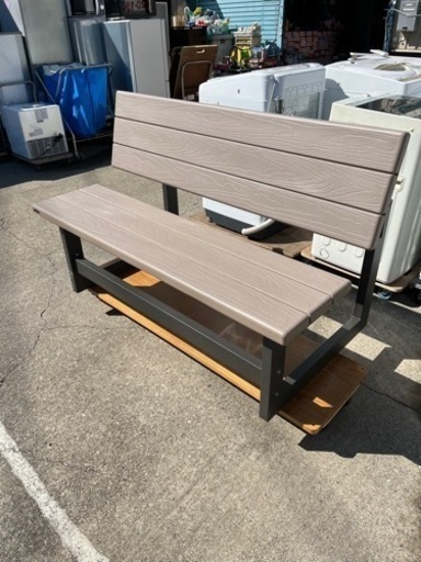 テーブルにもなります!! LIFETIME コンバーチブル ベンチ アウトドア用品 お庭にもお勧め!!