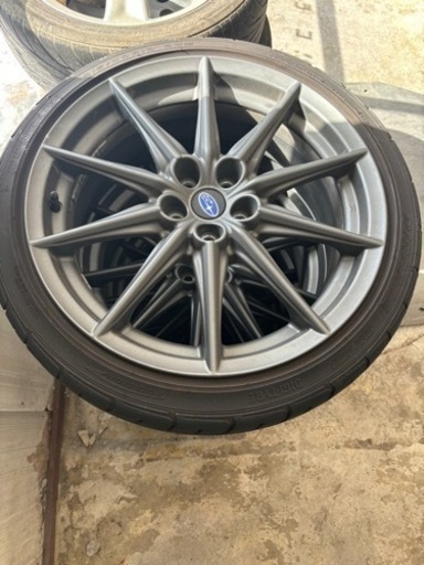 BRZ GR86 ZD8 ZN8 純正 18インチ　タイヤホイール