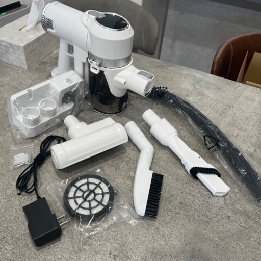 新品 布団用・車用 REDHiLL 掃除機 コードレス 28000Pa サイクロン コードレス掃除機 LED付き 軽量 ハンディ クリーナー ホワイト