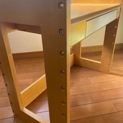 キッズデスク　幼児用　子供用　机の画像