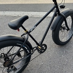 自転車 ファットバイクの画像