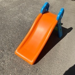 すべり台　子供用　トイザらスの画像
