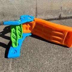 すべり台　子供用　トイザらスの画像