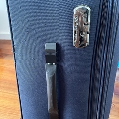 大型スーツケース　貰ってください！の画像