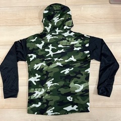 ナイキ　キッズ　パーカー　Lサイズの画像