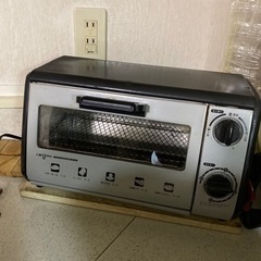シンプルなオーブントースター
