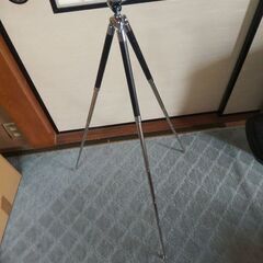 昭和４０年ころのHAKUBAカメラ用三脚