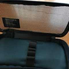 【値下げ・未使用】SPALDING 紺色二段式ペンケースの画像