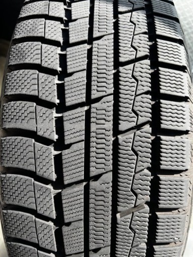 車のパーツ タイヤ、ホイール