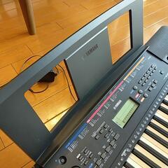 【あんしん決済】YAMAHA61鍵盤キーボードの画像