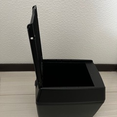 車内用品、車用のゴミ箱 の画像