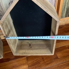 アンティーク棚の画像