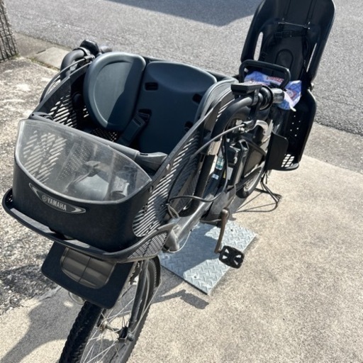 電動アシスト自転車　3人乗り