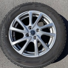 アイスガイド　スタッドレスタイヤホイールセットの画像