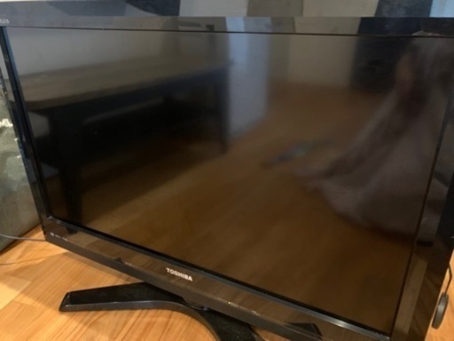 TOSHIBA REGZA  液晶テレビ　32V型