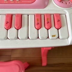 キティ　ピアノの画像