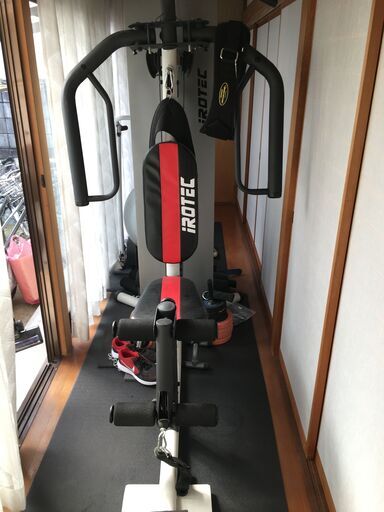 広島県　呉市　東広島市　IROTEC　アイロテック　パワーボディジム200　ＰＢＧ２００（約90キロ）ホームジム