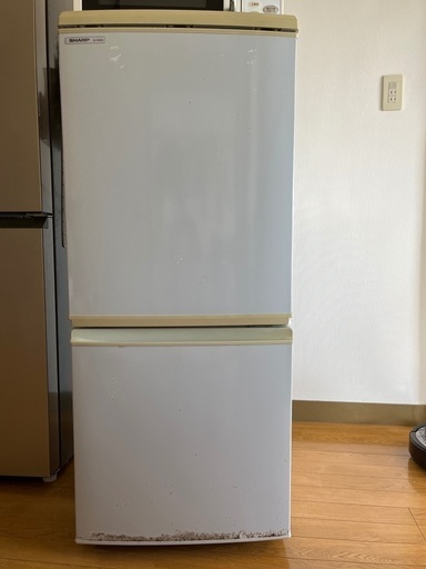 冷蔵庫　シャープ