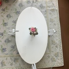 おしゃれなテーブルの画像
