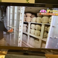 シャープ　32インチ　2013年製