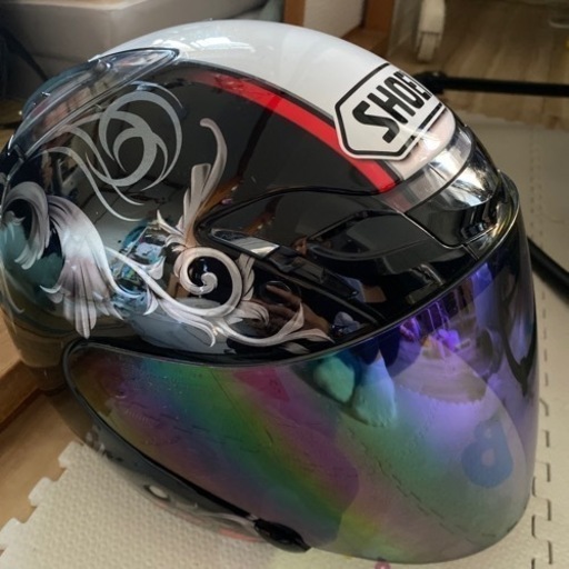 ジェット　ショウエイ受け取り予定者います^_^