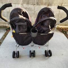 双子用バギーの画像