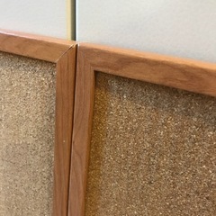 コルクボード 開閉式の画像