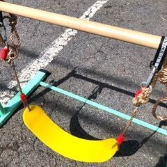 子供用鉄棒 高さ調節可能！耐荷重150kg 運動器具 器械体操　簡易ブランコ付き！【ユーズドユーズ名古屋天白店】の画像