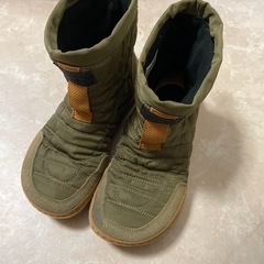 お話し中　
メレル　アウトドアブーツ