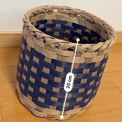 ラスト！割引き中！！　プランターカバー  ゴミ箱カバー。受け渡し場所変更します。 の画像