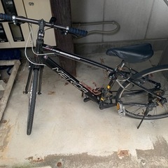 自転車 クロスバイクの画像