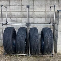 ステンレス製タイヤラック（普通車用）