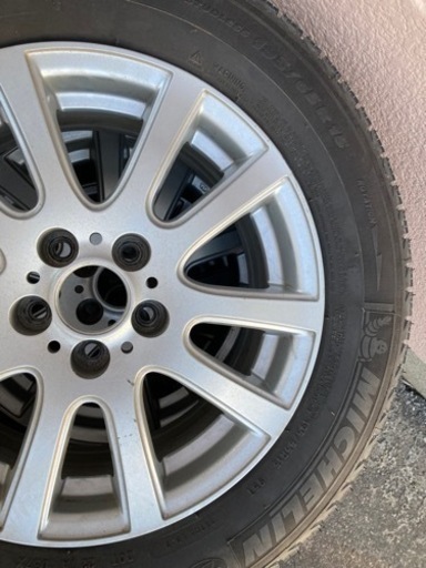 取引完了　スタッドレスタイヤ　ミシュラン