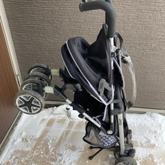 【超美品】バギー／ベビーカー　jeep スポーツリミテッドプラス　ブラックメッシュの画像