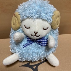 ぬいぐるみ　ひつじ　