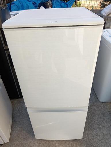 23区配送無料　シャープ　137L　美品