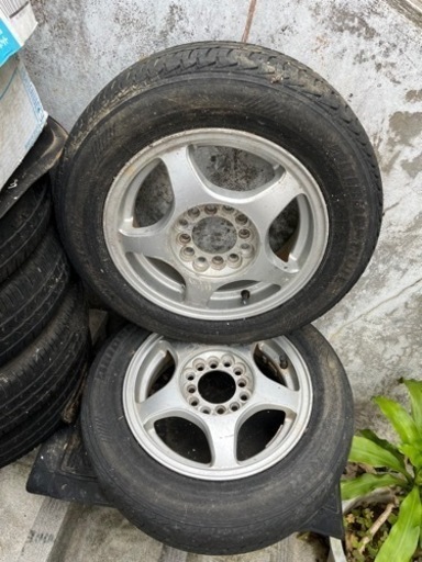１３インチ車のパーツ タイヤ、ホイール