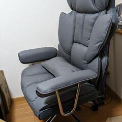 ゲーミングチェア 美品 使用期間１ヶ月