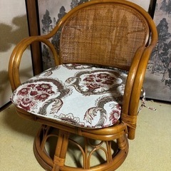 籐のいす