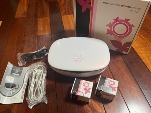 最終値下げ
【綺麗なお姉さんは好きですか？】ケノン　フラッシュ式脱毛器ver.6.2