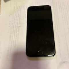 iPhone8 ホワイト　auの画像
