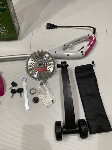 美品 DCM 2WAY グラストリマー G-GGT-1 AC100V 補助キャスター付き 延長コード付属 通電確認後OK