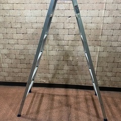 ダイワ アルミ梯子・脚立