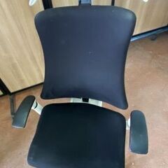 イトーキ　エフチェア　F椅子　座面高さ：40㎝　ジャンク扱いの画像