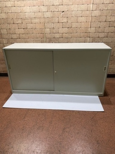 スチールキャビネット オフィス 事務所 店舗用 引戸 書庫 W1760×D515×H880 鍵なし