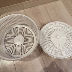 サラダスピナー